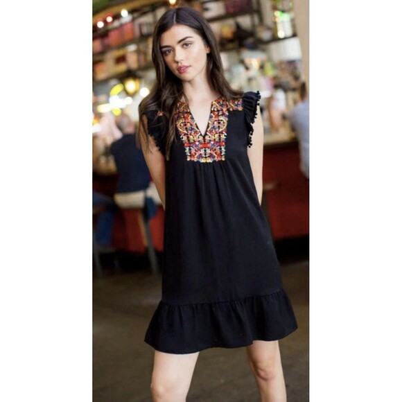 KIRUNDO‎ Womens 2024 Summer Mini Dress SZ M Embroidered Boho Baby Doll Elegant - Picture 1 of 10